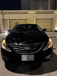 سوناتا 2012 وارد امريكي بدون دواخل رقم كربلاء بأسمي مشروع وطني  مواصفا...