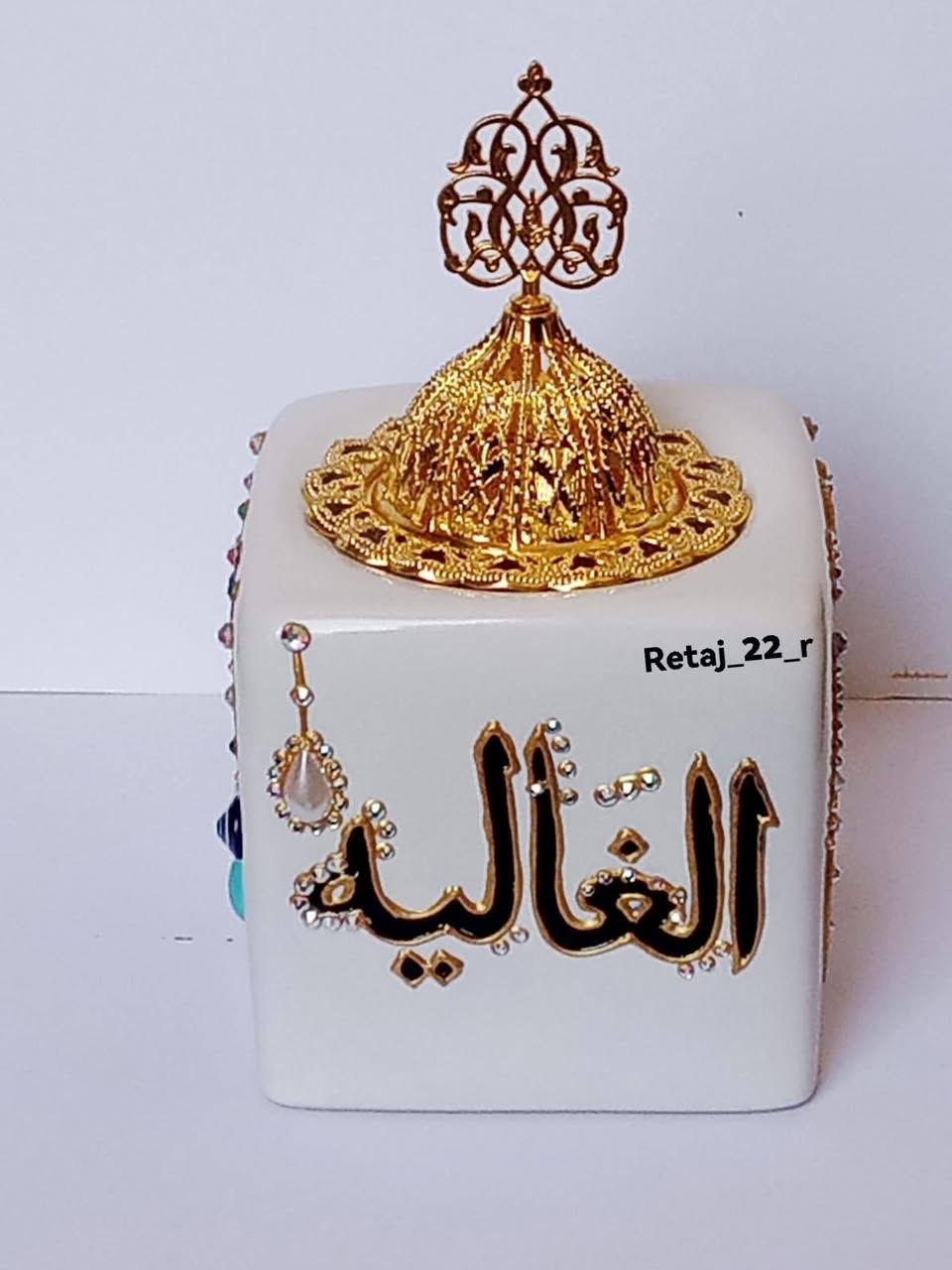 رائحة البخور ولمسة الفن.. اجعلي منزلك ينبض بالجمال مع مباخرنا المزينة يدوياً. دقة في الرسم وفخامة في التصميم."


**إذا كنت صاحب هذا الإعلان وتريد حذفه لأي سبب، رجاءا أرسل رسالة إلى الدعم الفني**