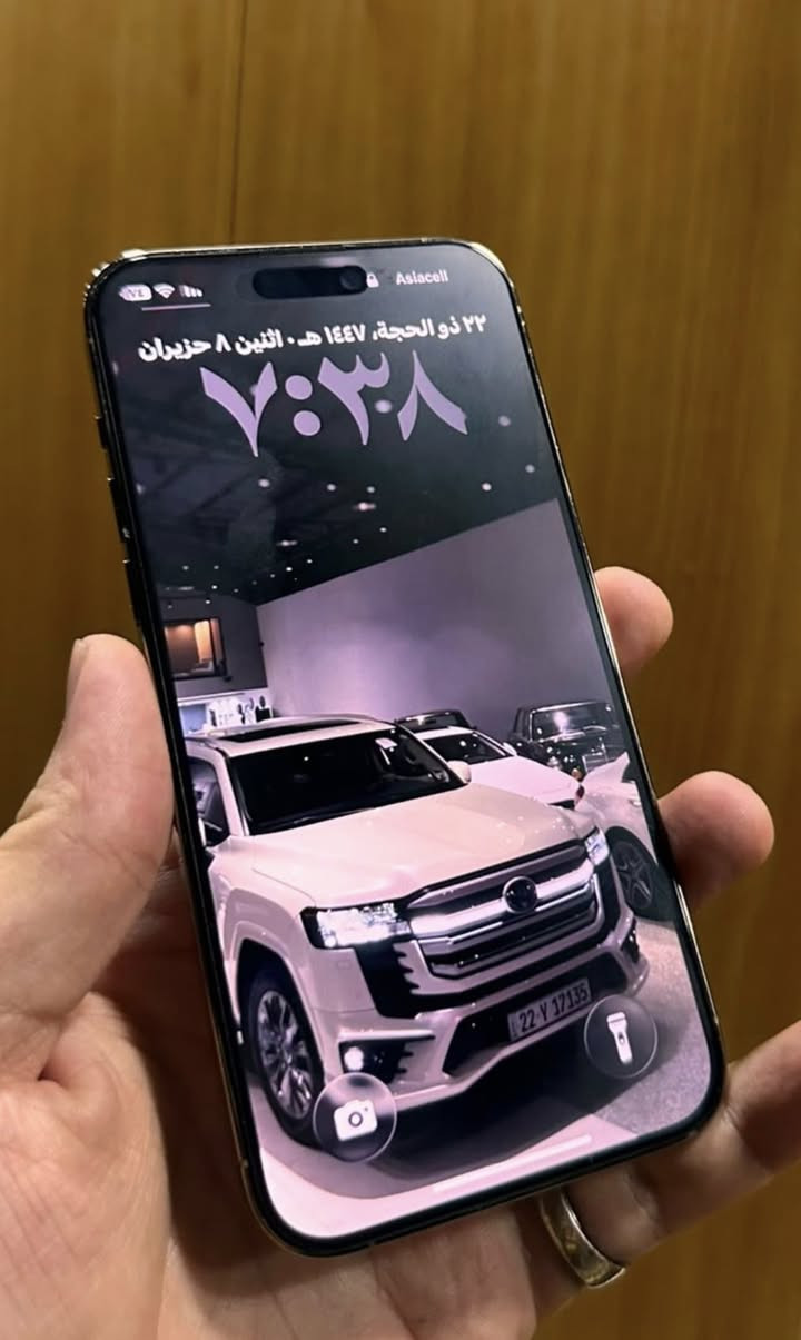 ١٤ برو ماكس وتر بروف الجهاز ما مفتوح ولا مبدل بي اي شي ذاكرة ١٢٨ بطارية ٧٨ سعرة ٧٠٠ وبي مجال للشراي يدلل يراسلني واتساب فقط موجود *********** 
مكاني 📍بغداد البلديات
