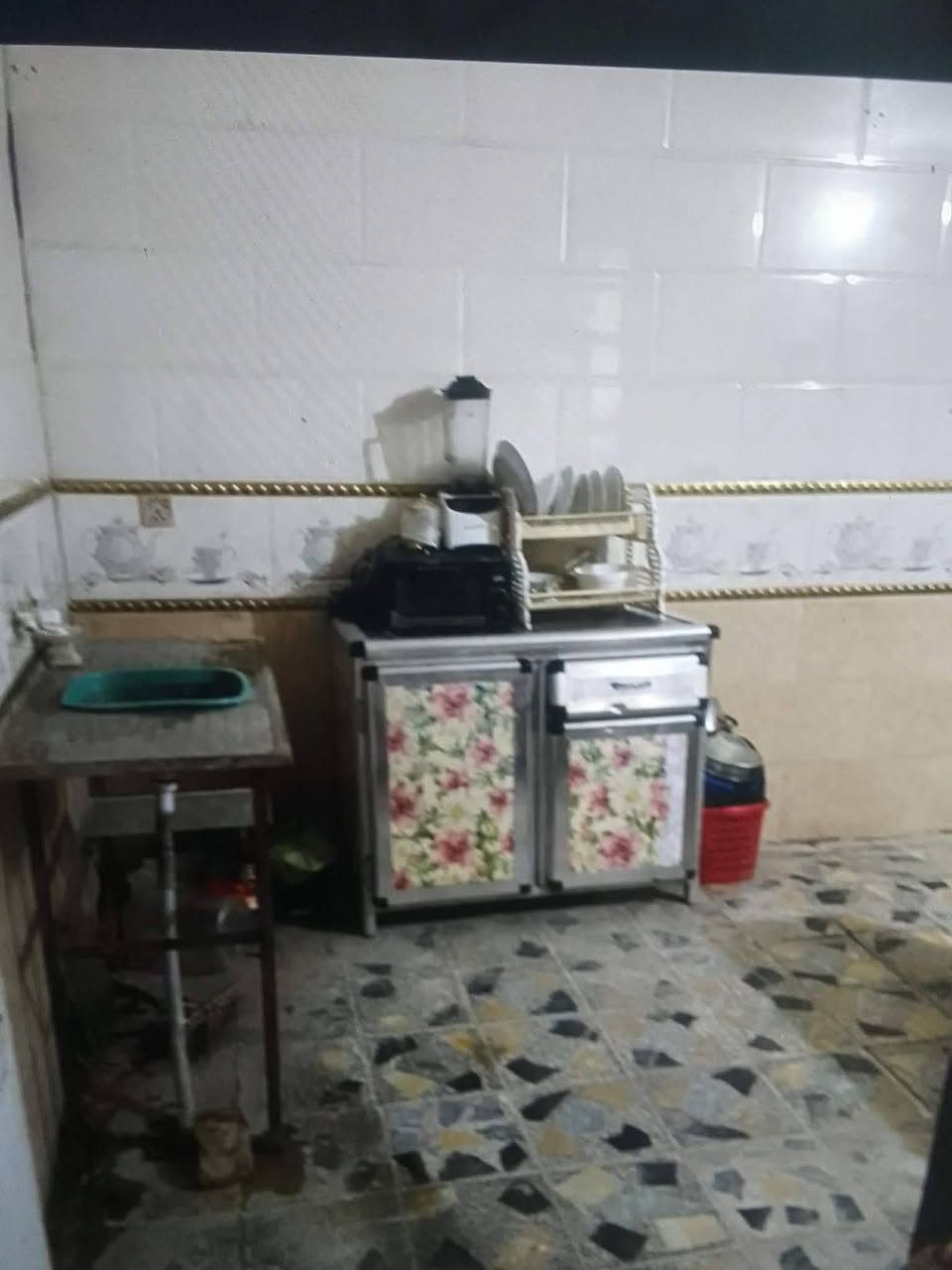 دار للبيع 110 متر ركن مربع🌹🌹
النجف الاشرف حي الرحمه🌹🌹
قطاع السابع🏚️🏚️🏚️🏚️
البيت يحتوي على غرفتين وصاله ومطبخ واستقبال
طابق الثاني غرفه الصحيات وسطح ودرج وتشاريف
السعر مناسب جدا بيع مستعجل 32💸💸💸 وبي مجال
مكتب سور النجف او الاتصال على هاي الارقام او مراسله الصفحه٠***********✅
*********** ☝️ واتساب
