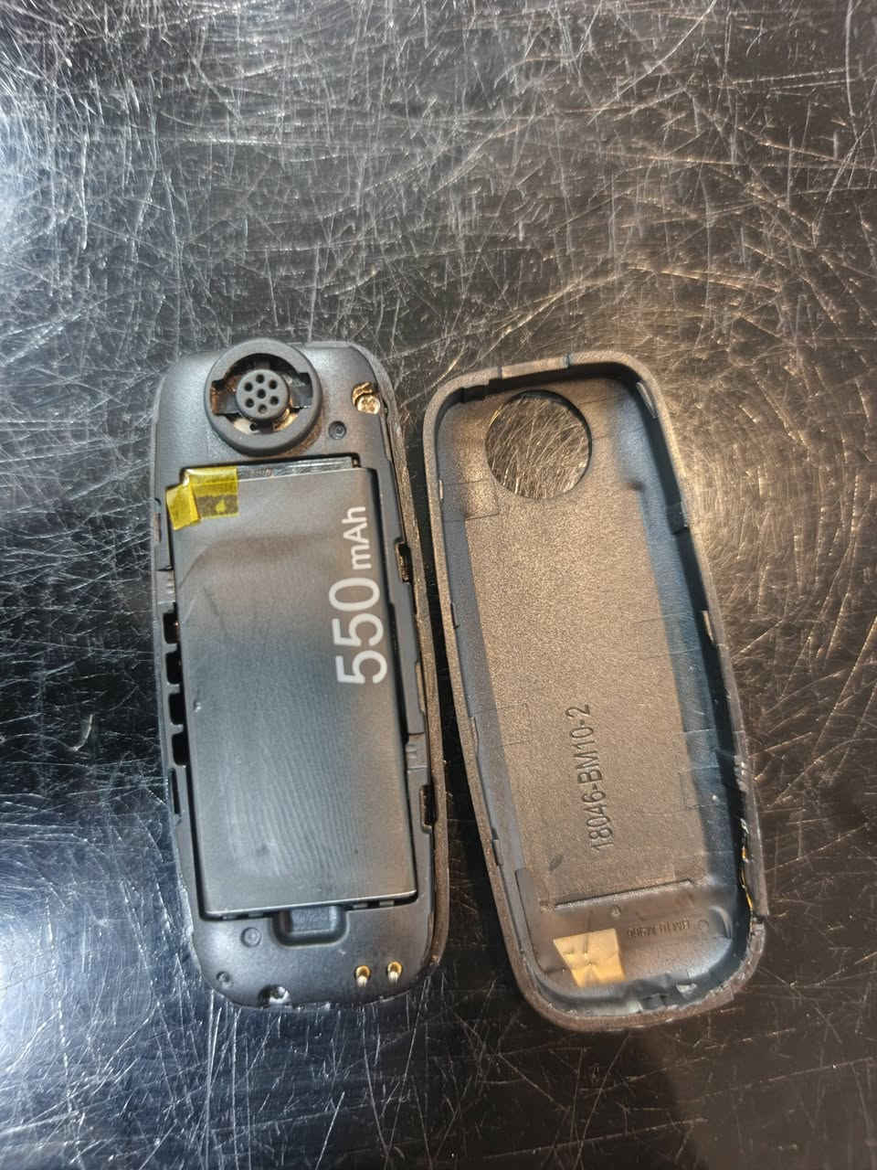 هواتف صغيرة بحجم الإصبع 📱
أجهزة عملية وخفيفة وسهلة الحمل،
🔹 شريحتين اتصال
🔹 بعض الأنواع بكاميرا ورام
🔹 متوفر نوع 3 شريحة
🔹 صوت قوي وبحث يدوي
🔹 أجهزة اقتصادية وممتازة
📲 للحجز والاستفسار:
***********
مراسلة خاص أو واتساب.
