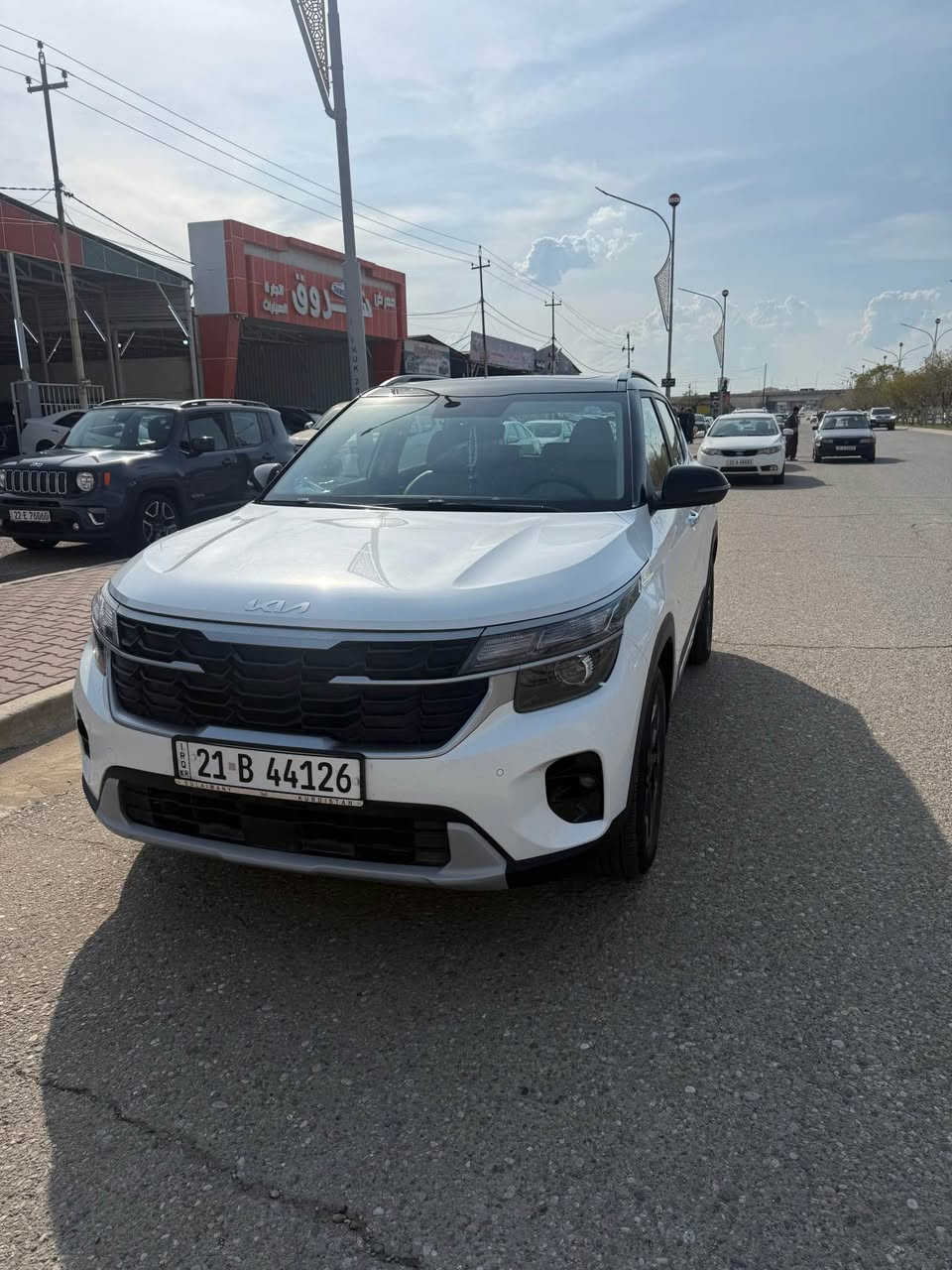 كيا سليتوس 24 وارد خليجي فول مواصفات 
ماشي 42 الف 
فقط نص دعاميه صبغ والبقيه بشرط 
وياه كوبون بنزين 
سعر 185$
*********** كركوك, العراق
