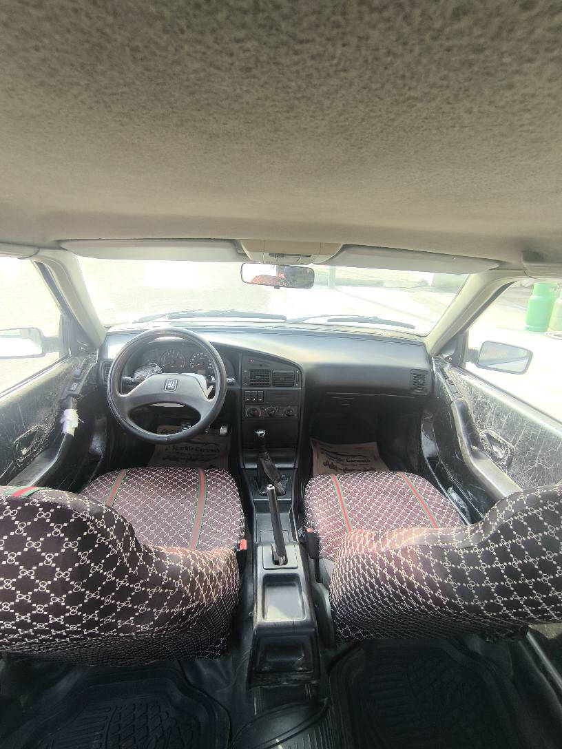 بیجۆ ٢٠٠٩ ئەکسل
ڕەقەم سلێمانی مانگی یەکی ٢٠٢٤ سەنەوی بەسەر چووە 
پێش و دوای حەفتەیەکە داگیراوە
 مەکینەی حەفتەیەکە تەشفیت کراوە 
ڕۆنی تازە گۆراوە 
کلاج و عەینەی حەفتەیەکە گۆڕدڕاوە 
وەک دەعمیش بەس پێشی سایەق پێوەیەتی 
هەر چوار تایەکەی لۆکە 
گێڕی ٢-٣ کەی کە لەسەرەو خوارکە 
دێی تە خوارەوە فڕێی ئەداتەوە 
وەک بۆیاخ پارچەکانی هیچی بۆیاخ نین بەڵام کاڵ بونەوەی هەیە 
گێچ و داشبڵو وایەر مەنی زۆر مەزبووتە تەبردی گەرمی زۆر مەزبووتە 
تەحویل و غەرامەو بڕاوە بەشەرت 
سەعری ٢٩ گەڵاو مەجالێکی کەم
سەیارەی من نیە تەلەفوون بۆ خاوەنەکەی بکەن 
*********** السليمانية, العراق
