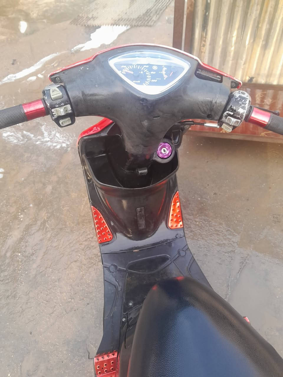 سلام عليكم
مكس عدله شلعله معدل مرواس بايفون 
بغداد رصافه إذ بياع سعرها ٦٠٠ بيها مجال رقم ***********
