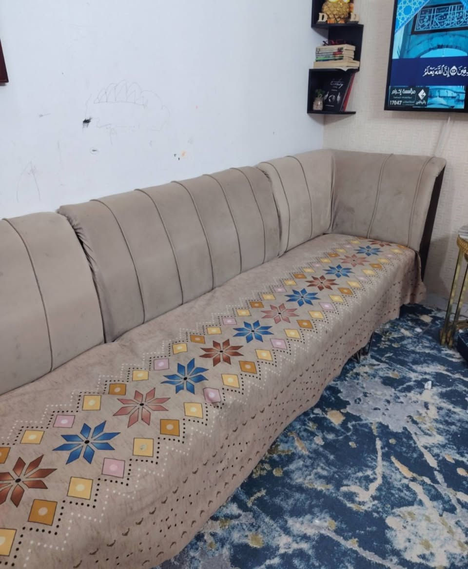 ديوان نضيف 10 مقعد مابي ضرر للبيع 180 بي مجال


**إذا كنت صاحب هذا الإعلان وتريد حذفه لأي سبب، رجاءا أرسل رسالة إلى الدعم الفني**