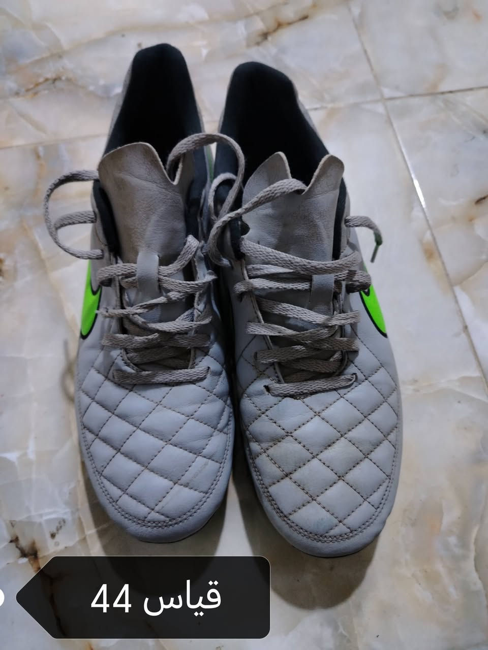 احذيه باله ستد كلهن نضيفات العنوان بغداد النهروان شارع الشمري ليريدهن يتصل ***********
