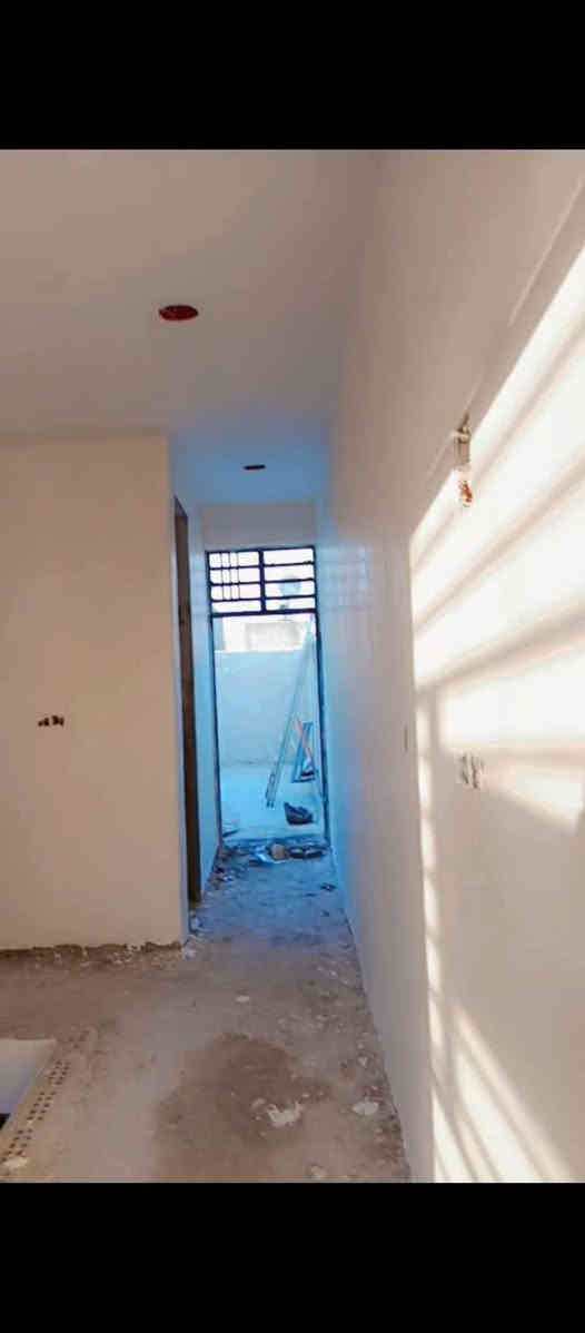 سلام عليكم بناسبه امطار ورطوبه قويه خلفه متفرّغ لبخ جص بورك تشميع اصعد ارتفاع وسعر مناسب رقمي ***********
