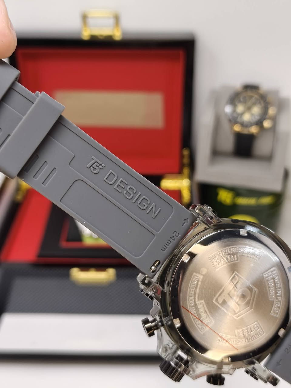 T5  أصلي وكالة 100%
السعر 35 ألف فقط 👀
تواصل ***********
