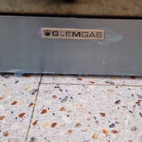 طباخ ايطالي من ماركه glemgas للبيع مستعمل قليل جدا السعر ٨٠٠ الف للتوا...