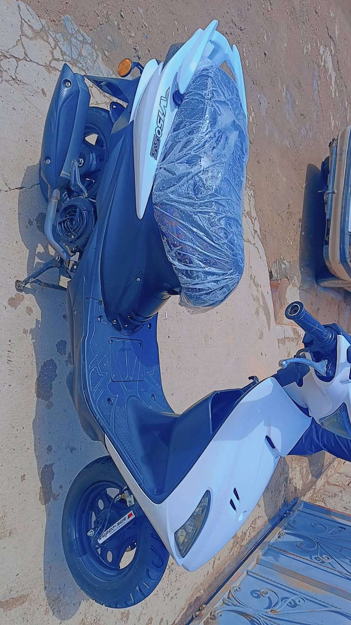 سلام عليكم بسبب وعود كاذبة أدرس ياباني بعده زيرو شركه ماشي 7 ألف كفاله عامه سعر ٧٥٠ وبي مجال قليل مكانه ملعب شارع ستين ***********
