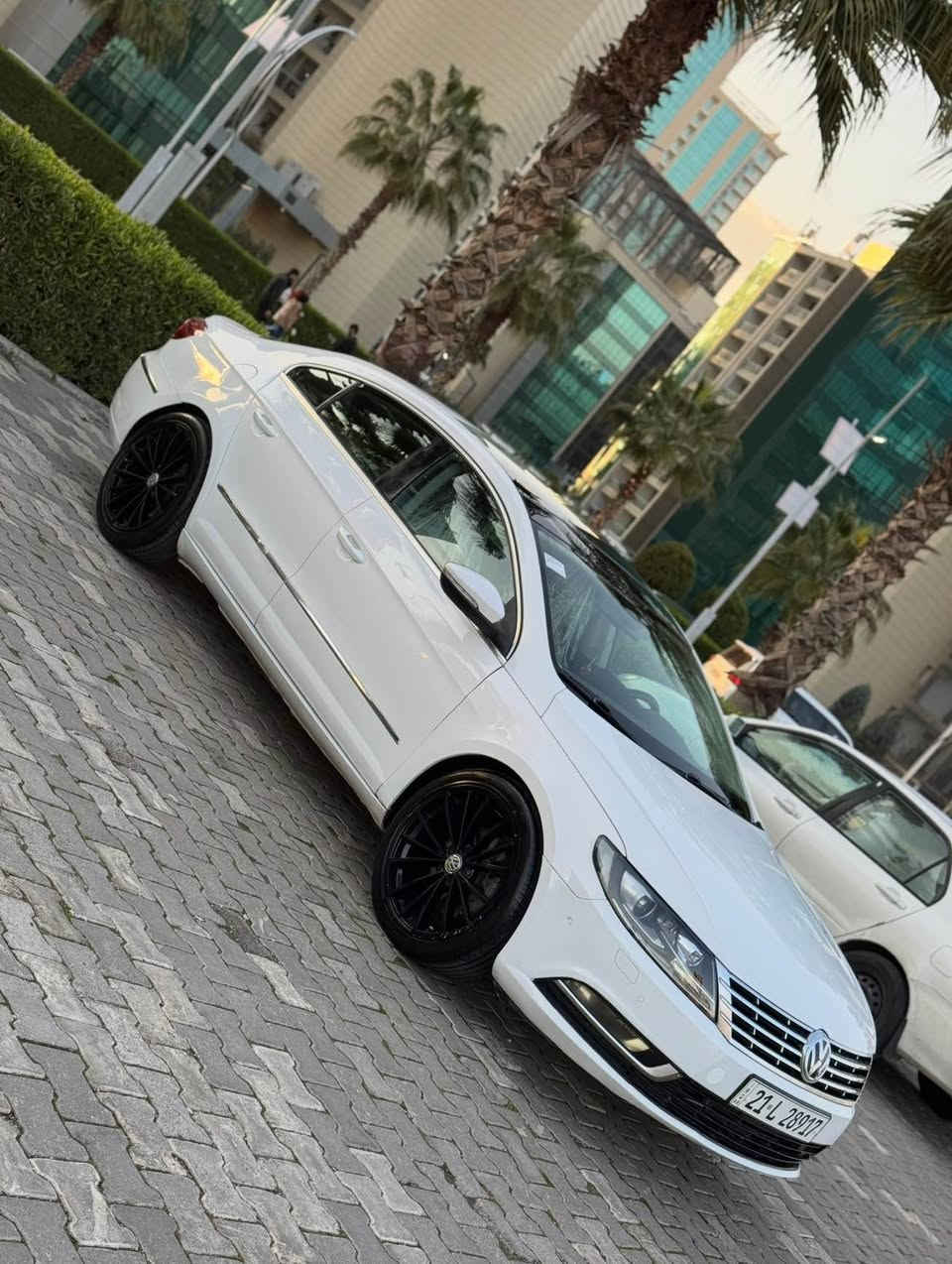واتس ئاپی لەسەرە (***********)

VW PASSAT CC 2013

شکل نوێی خەلیجی سفری ئێرەیە 

٦ گێڕە مەکینە ٢٠ تۆڕبۆی ٤ پستۆنە

( سحری ٨٧ وەرەقە و محامەلە)

R line قەپات مواسەفات

سەیارەکە سێ  پارچەی سبوخە بێ لێدرانە ناوی نەیگرتوە بە شەرت
ئێڕباگ بە شەرت نەتەقیوە 
پێش و پشتی کەپسە  

گێر و مەکینە و تەبرید و کارەبایاتی بە شەرت 
مەکینە چوار پستۆنی ٢.٠ تۆڕبۆیە 

رەقەم و سەنەوی نوێیە تا ٢٠٢٧
بە ناوی خۆمە

‎مواسەفات R line قەپات //-
‎١- پانۆڕاما  ٢- ٤ گێر ؛ حادی ؛ تۆماتیک ؛ سپۆرت سوکان   ٣- ئەوتۆ پارك    ٤- هەموو گیانی حەساسە کامیرەیە  ٥- گێچ ئەلیک ترۆنی ٧- کوشین مەساج ٨- بلوتوز     ٩- برێک بەسمە ١٠- ئۆتو هۆلد ١١- تەحدد سورحە ١٢- کوشین کارەبایی ١٣- ٦ تەبریت لەمس  ١٤- ڤۆلیۆم ١٥- تەبرید مەرکەزی ١٦- بیلاد پەردە  ١٧- بەسمە ١٨- ٨ ئرباگ ١٩- زینۆن ٢٠- حەساس ٢١- لید ئاوێنە ٢٢- تەلەفۆن ٢٣- دژە خلیسک ٢٤- ئاوێنە ئۆتو ٢٥-سێ مەوجی ڕۆیشتن سپۆرت نۆڕماڵ کۆمفۆرت ٢٦-زۆر مواسەفاتی تر 
 
سەیارەکە زۆر جوانە و یەک دینار مەسروفی تێدا نیە هەموو گیانی بە شەرت فەحس 

‎سحری 87 وەرەقەو مەجالێکی کەم
سەیارەکە لە هەولێرە
*********** أربيل, العراق

