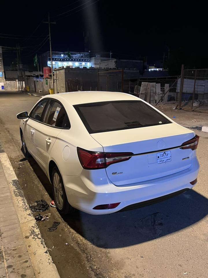 السلام عليكم
🔻سيارة mg5 
🔻موديل2025
🔻السيارة ماشية
🔻رقم حره منفيس
🔻مواصفات كومفورت 
🔻داخل بيجي 
🔻بصمه
🔻لايت امامي LEDنهاري 
🔻لايتات زينون 
🔻بلاجكتر
🔻شاشة و كامرة 
🔻تبريد لمس 
🔻حساسات خلفي 
🔻حساسات اطار 
🔻مانع انزلاق 
🔻شاشة الكتروني 
🔻ناقل حركة اوتوماتيك CVT
🔻اشارة باالمرى
🔻مثبت سرعة 
🔻السيارة على وضع الشركه
السياره زيرو
مكاني بصره 
سعرها 100
‪ 0772 678 1674‬
