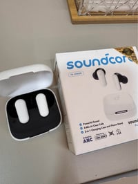 عين الفهد • سماعة راقية • مفتوحة من الكارتون