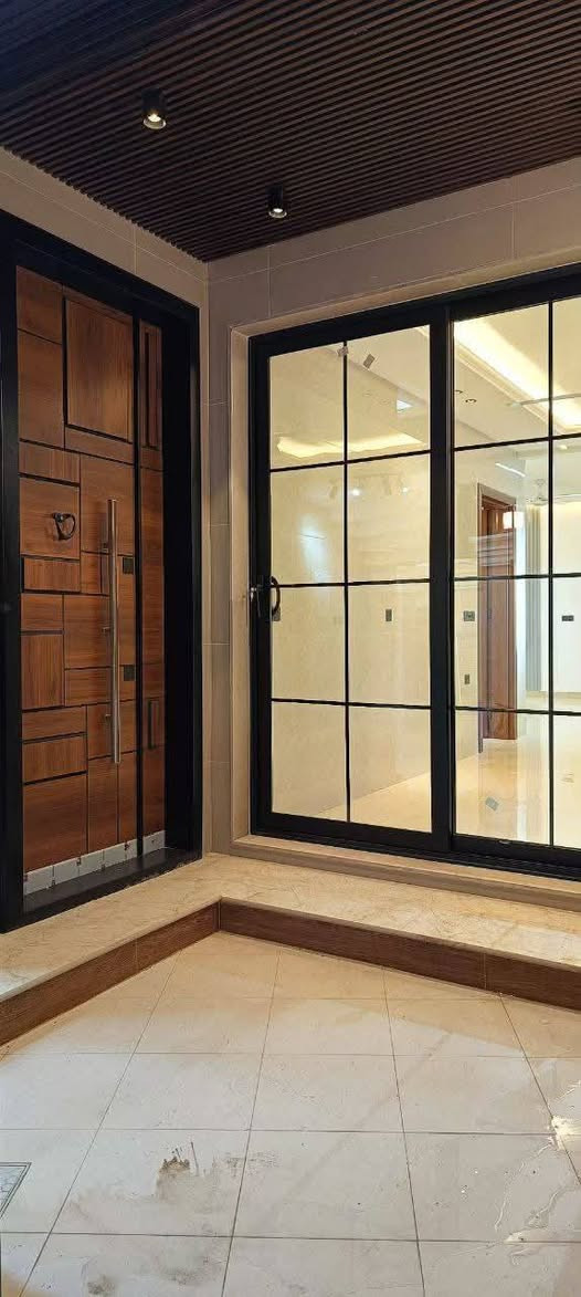 عرض خاص ولفتره محدوده سعر المتر المربع 54 تركي  🔥 
 (خبره تزيد عن 25 عام في مجال الالمنيوم) 💯
نعمل في اجود انواع المقاطع التركيه وحسب اختيار الزبون
العرض يشمل تثبيت والجام والنقل ✅️
نعمل في جميع مناطق بغداد  والمحافظات 💯💯
شبابيك المنيوم تركي مقطع سراي ثقيل
مركز بغداد لعمل كافة أنظمة شبابيك وابواب الألمنيوم وقطاعات ال(pvc) ابواب قاصه ...ابواب خشب تركيه.... محجرات المنيوم 
محجرات زجاج مطابخ تركيه  
مفصلي 54 $مع الجام والنقل والتثبيت
سلايد 79 $مع الجام والنقل والتثبيت يزادد السعر عند زيادة المواصفات
ابواب الالمنيوم تبدا من225الف تركي 
ابواب خشب داخلي تبداء من 150 الف
ابواب القاصه حسب القياس
نعمل بأفضل المناشأ العالميه للأستفسار الاتصال على الارقام ***********
***********
*********** 
او زيارتنا على الموقع الكائن في بغداد.منطقة الدوره الميكانيك 
قرب كنيسة متى
