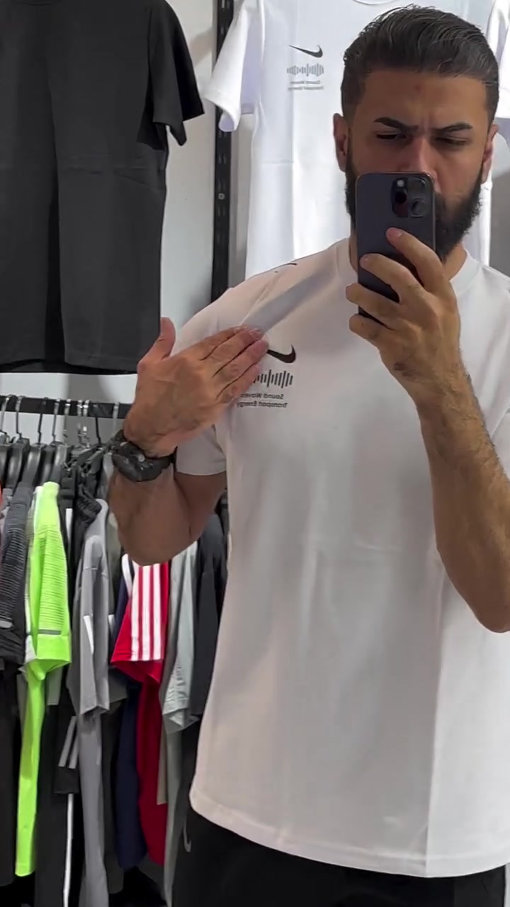 تراك نايك ماستر كوالتي خامة البدي قطن خامة البجامة وتربروف هاف مقاسات s m L xl Xxl متوفر خدمة توصيل للطلب والاستفسار ***********
