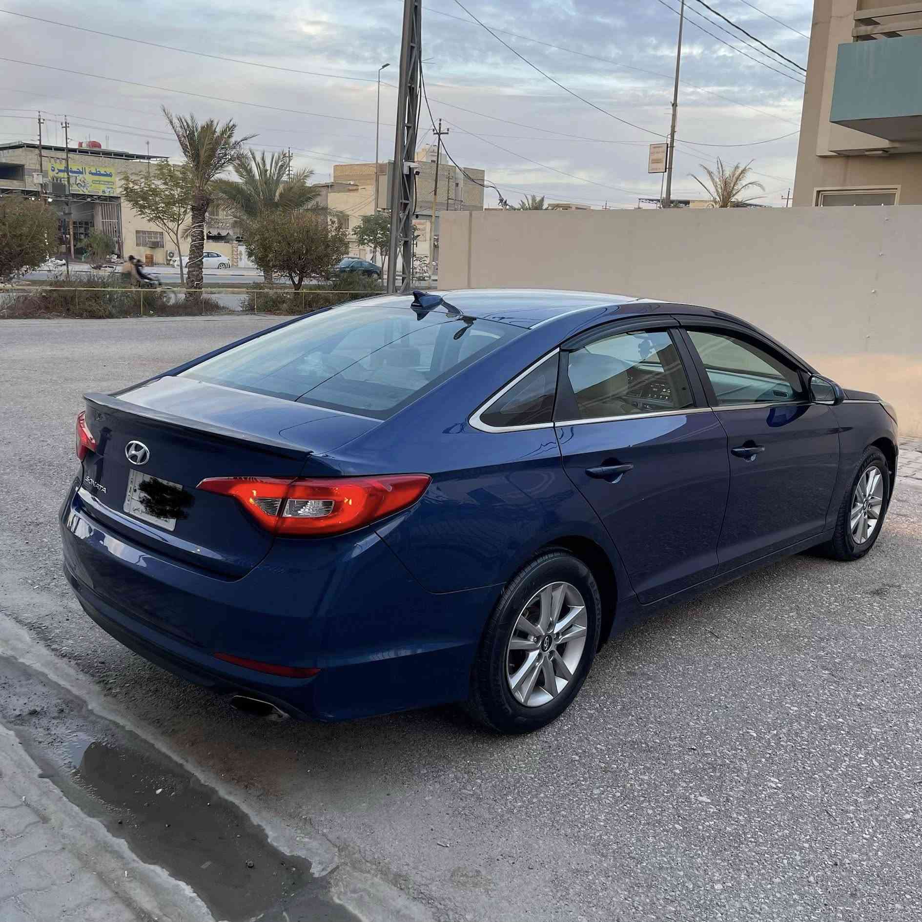 السلام عليكم
- للبيع سوناته وارد امريكي موديل 16رقم قادسيه باسمي سنويه لغايه 27 سياره حلوه وماعيزه ونصبته حلوه باتري جديد قبل يومين شديته مكينه كير كله كفاله  حادثه رقم شاصيه موجود بل صور سياره بيه بنيد مبدل ومصبوغ وجاملغ يمنه بيه شي قليل صبغ مقدار شبر تجي واشوف موصفاته عاديه  
سعر 117 وبيه مجال  شي بسيط 
مكان سياره نجف قرب عماد سكر
اكثر استفسار اتصال
***********
