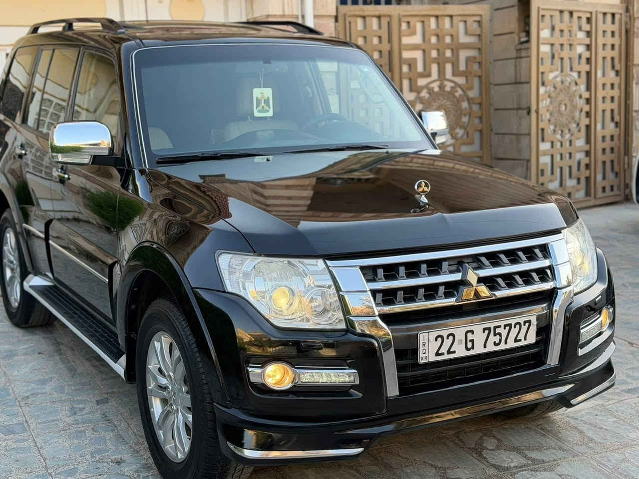باجيرو  2019 وكالة الحبتور راس الارنب
فول مواصفات 
علامات ذهبية 
مكينه 3800 
ويل حجم 18 
زراك لايت وزنون 
فتحة سقف سلايد 
لحاية بلادية
سستم صوت دمام 
كراسي جلد وكهرباء
مكفولة صبغ بارد شخط 
رقم اربيل بسمي هزة وسنوية جديد 
كير مكينه صدر تايرات بشرط على وضع الشركة 
السعر 228 مجال بسيط
اعتذر من المراوس 
***********
