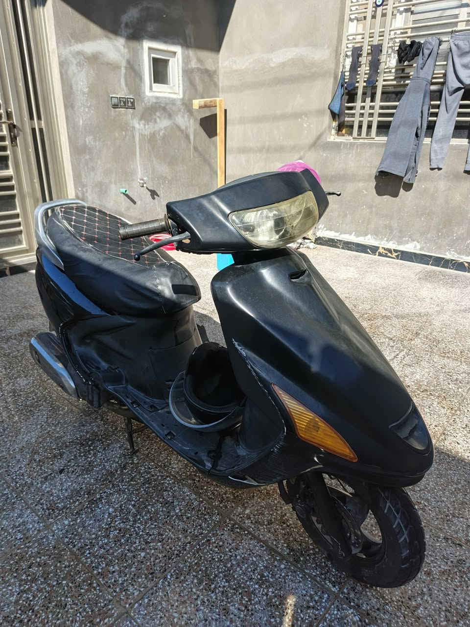 دراجة فراشة للبيع سعر ٤٠٠ وبيها مجال مكينة مجفته وبيها ترتيبات نقص مكان نجف حي النداء التواصل خاص او الرقم ***********
