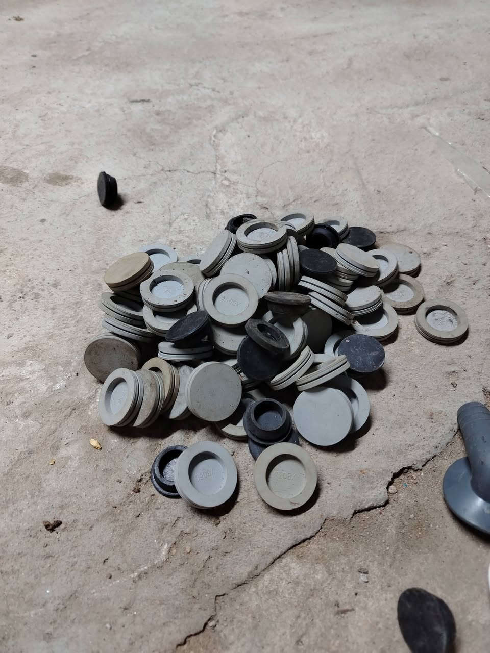 للبيع كل صوره وسعرهه
مكان البياع
***********
تريد شلع تريد مفرد
