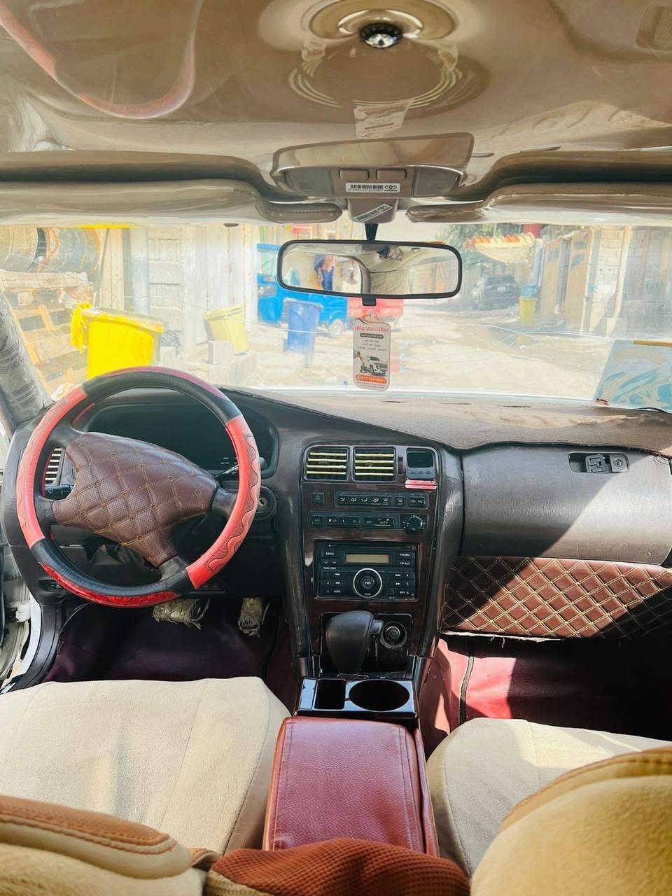 كرسة البيع بيه قماره سعر ٥٠
محرك ٢٥٠٠ كهربايات كله شغال
تبريد شغال سنويه متهي ٢٠٢١
مكان البصره الحيانيه بيع مستعجل تصال ***********
