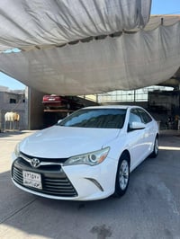 كامري LE • ٢٠١٦ • ماشي ١٧٧ ألف