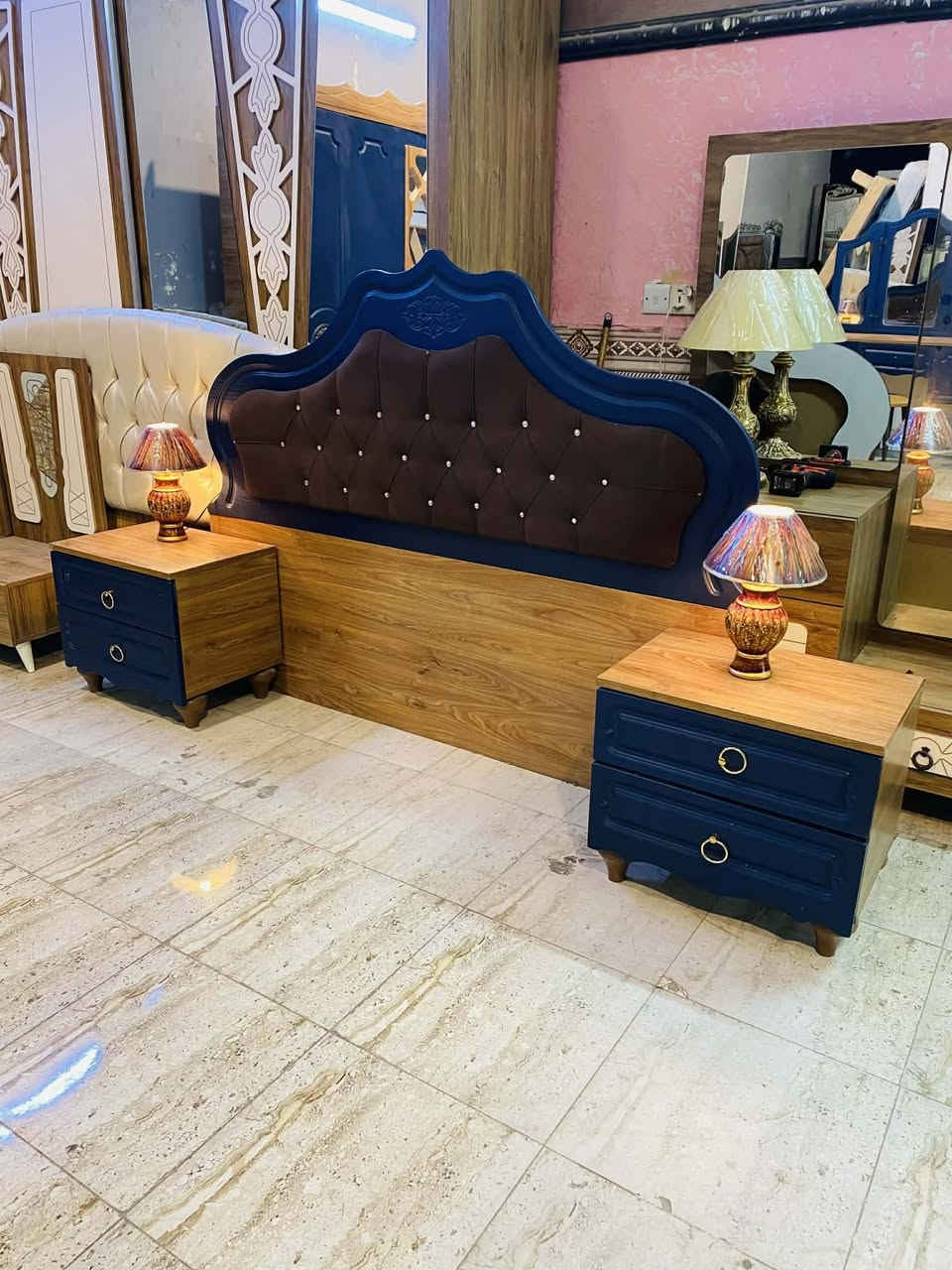 غرفة نوم تركي مستعمل
تتكون 👈8 👈 قطع 🥰
نضافة 85%💯
السعر 700
مع نقل وشد داخل بغداد مجاني


**إذا كنت صاحب هذا الإعلان وتريد حذفه لأي سبب، رجاءا أرسل رسالة إلى الدعم الفني**