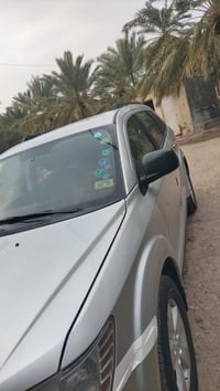 جورني • ٢٠٠٩ • ٦ سلندر