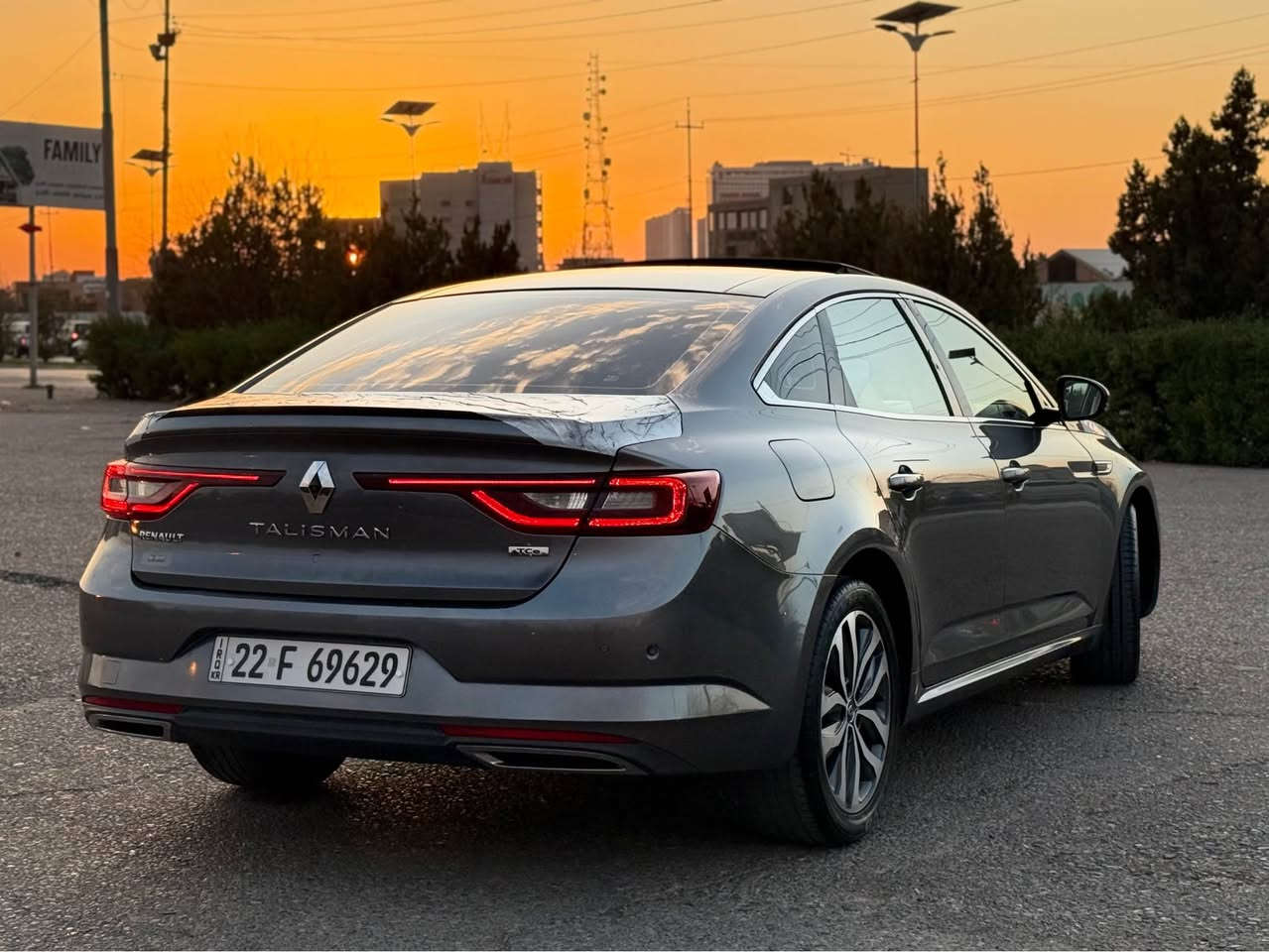 رینۆ تالسمان. ♣️2018
فول قەپات موسافت 
بێ بۆیاخ. بێ تحدیل 
تەنها بستیک pdrهەیە لە بۆنیت بئژۆرێ بێ ئیرباگ
گیڕ مەکینە بەشەرت 
بەناوکردن غرامە بەشەرت 
کارەبایات بەردی اگزۆز بەشەرت 
شانسی بەشەرت 
کامل سەیارەکە بەشەرت تەقەو رەقە 
سعر ١٢٢
(***********)وتساب. 
عربی….
سیارە بدون صبغ بدون تحدیل 
بی شبر بارد 
گیر.محرک بشرت
تحویل غرامات بشرت 
کهربایات بشرت 
سیارە قپات موصفات.کامل 
کفالە دحمی لی دحامی 
سعر ١٢٢. بی مجال
(***********)وتساب أربيل, العراق
