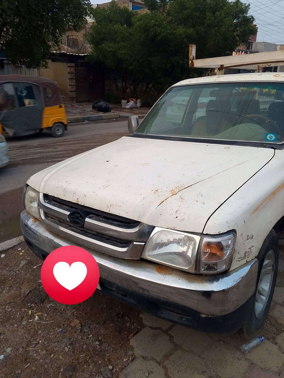 سلام عليكم ورحمة الله وبركاتة بيكم كريتويل للبيع السياره سنويه 27 السياره متروكه واسياره بدي طويل سياره داخله يشتغل كله السعر 30 وبيهه مجال الستفسار الرقم ***********
