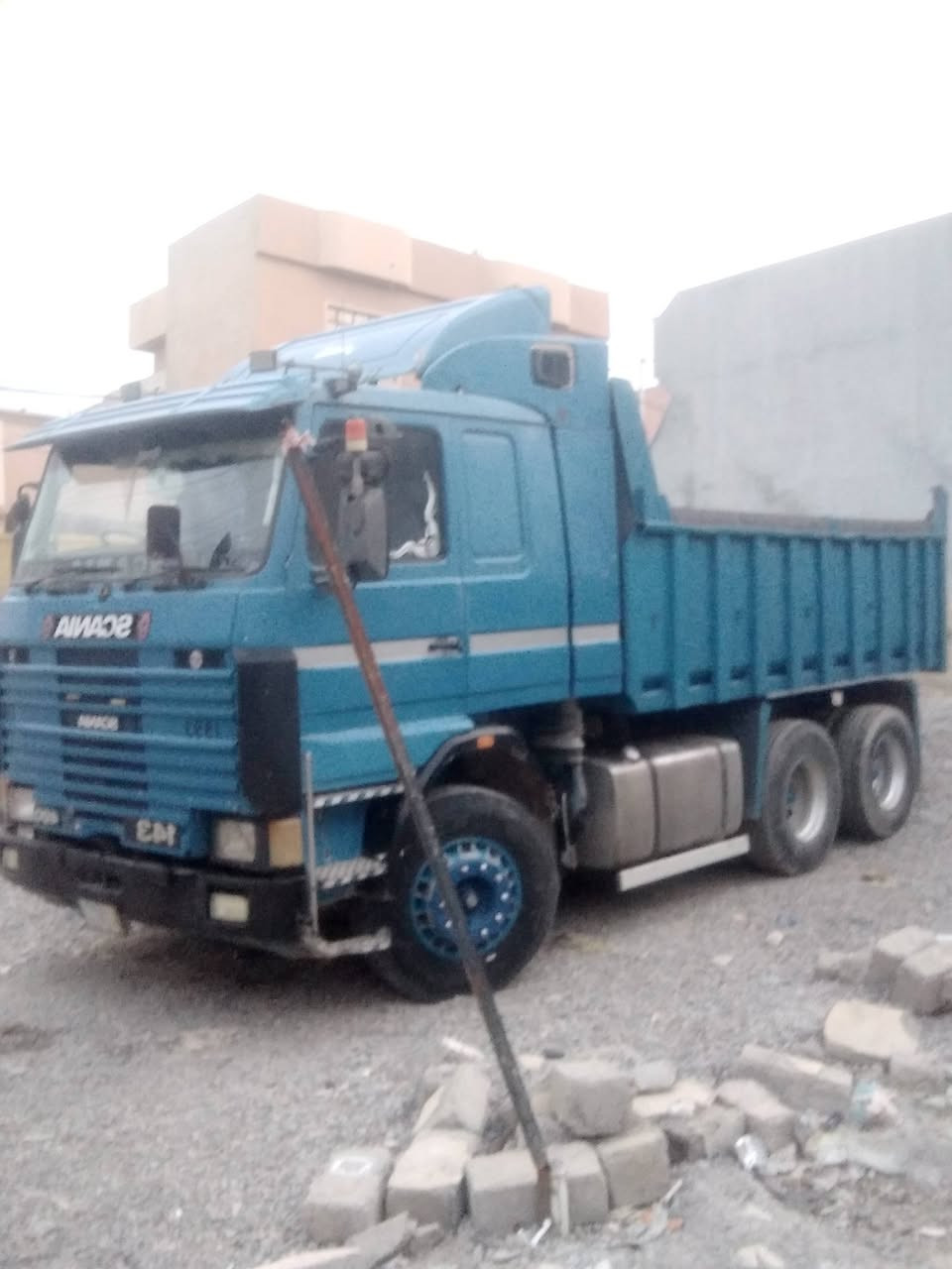 سلام عليكم سكانيا 142 محرك  112 ونص لا صرف ولا بخار كير 5 في 5 سنكل جوبليس   بلادي شرط مايطول  رقم صلاح الدين المني
سنويه 27 شرط تحويل  مسجل راس مامثبت شي 
***********          ***********
