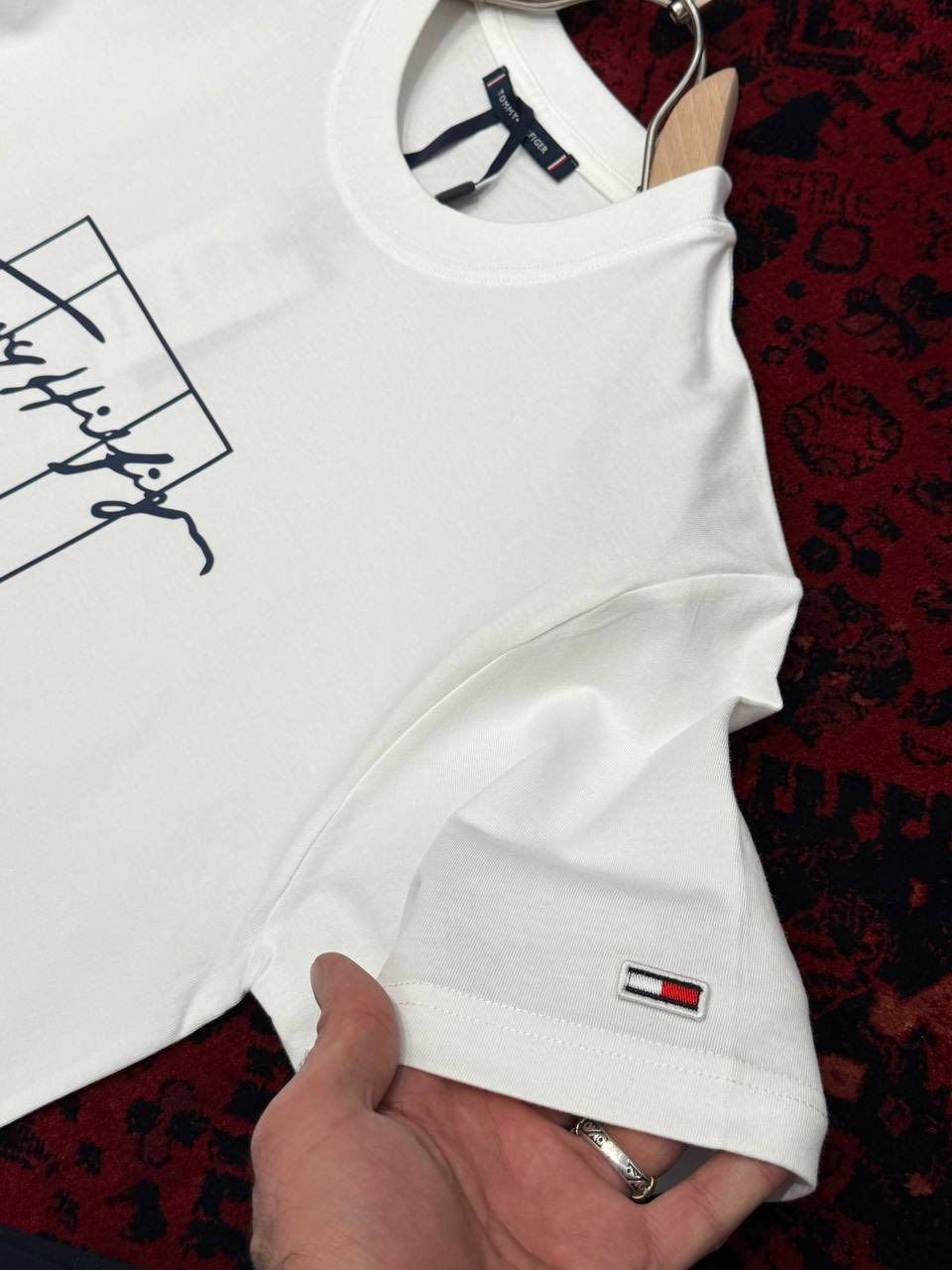 CLASSY
بدي حلقة ماستر 
ماركة TOMMY HILFIGER
قماش قطن اصلي 100%
العنوان طوز خورماتو الفلكة
يتوفر توصيل داخل القضاء


**إذا كنت صاحب هذا الإعلان وتريد حذفه لأي سبب، رجاءا أرسل رسالة إلى الدعم الفني**