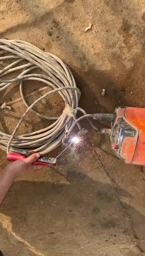 للبيع مولدات كاز عدد 2 السعر ب 800 الف
الي ايريد يراسلني *********** سعرها قفل تريد تشتري مكاني اربيل
