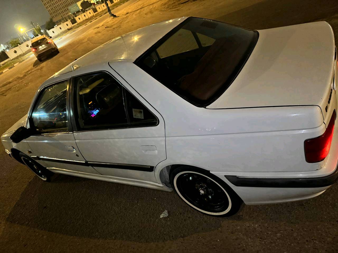 سلام عليكم بيجو بارص مديل 15 السياره مكفوله بيهه بس الجاملغ الكدام ولباقي كفاله كير محرك حداديه تبريد خير من الله رقمهه نجف انكليزي السياره نصبتهه احله من صوره السياره جديده السعر 50 وبيهه مجال مكاني نجف ***********