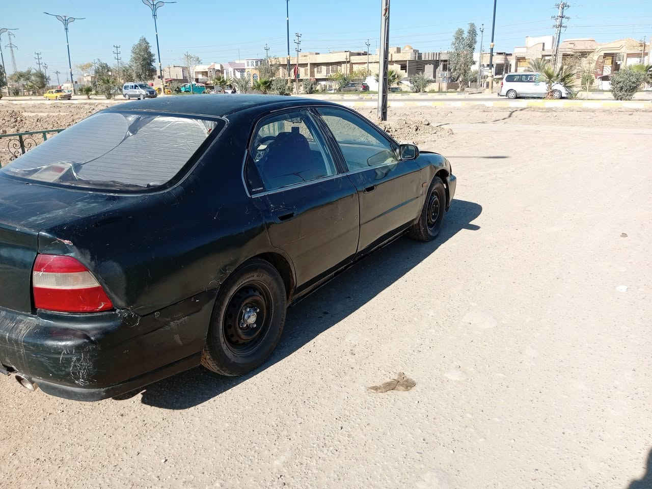 السلام عليكم هوندا اكورد للبيع مكينه وكير كورلا جدد حداديه جديده طخم تاير جديد كهربائيات كله شغاله من الطول للطول دواخل جدد رقم نجف الماني السعر 10 وبيهاا مجال*********** ناصريه سوق الشيوخ
