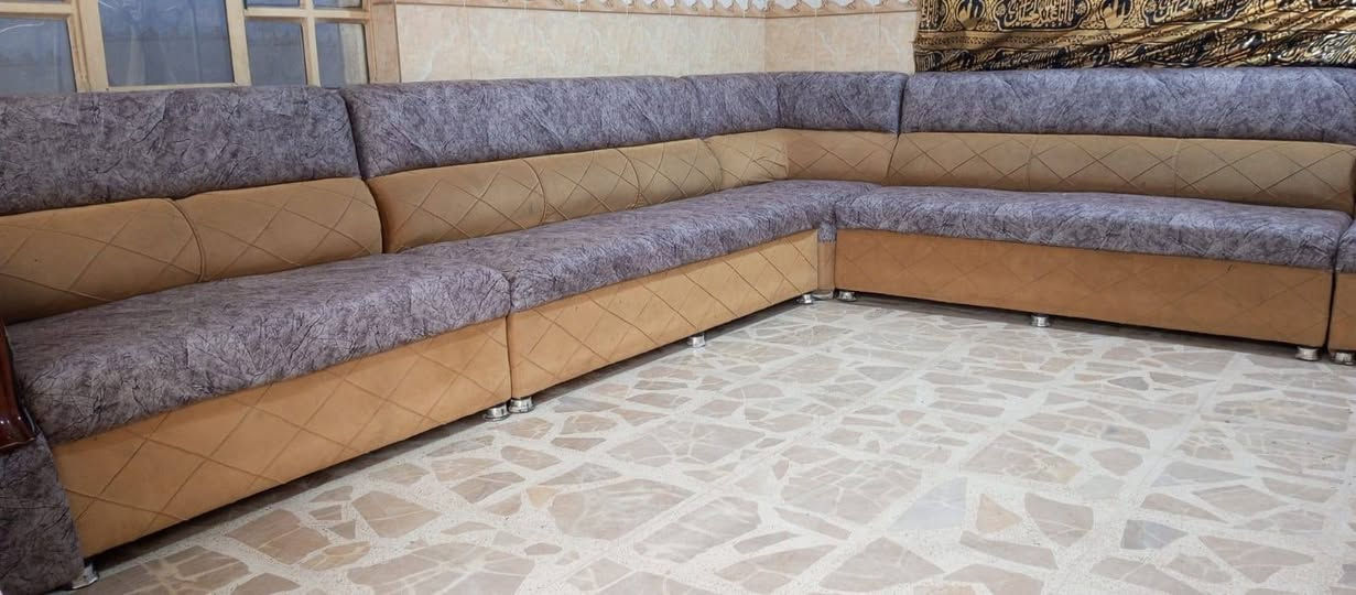 تخم ديوان للبيع نضيف 11 نفرات السعر 225 بي مجال للشراي *********** نجف تسكام واتساب اكو توصيل بلكروه نجف *********** نجف
