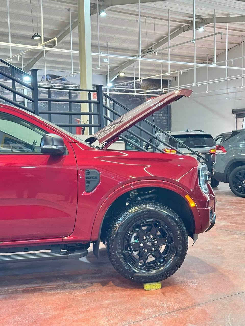 بسم اللّٰه الرحمن الرحيم
بەناوی خودای گەورە 
Ford Ranger 2025 4*4 XLT
فۆرد ڕەنجەر2025دەبل ئەکسل نمونە مواسەفاتی فول فول شەخال 
دەبڵ ئەکسلی تۆماتیک
گێڕو مەکینە بە شەرت 4 پستۆن تۆربۆ 
کامێراو  شاشە  گەورە  و ڕادار پشتو پیش  ئەوتۆ ستۆپ لایت  لید بەگ  لایت لید کامیرا  حاسە  ئەوتۆ  ستۆپ 
ڕاداری خەتی جادە کوشن کارەبایبی  موبایل شەحنکەرەوە  شەخالیشە سەیارەکە فول مواسەفاتە بی بۆیاخە بی تەحدیلە  
 رۆیشتنی سەیارکە ٢ مایل بەبی ناو گرتن سەیارەکە زۆر جوان و پاکە  
یەعنی پشت و پێش کەپس ✅ 
ناونیشان ڕانیە  سەیارەکە کاتیە 3 مانگی لەگەلە  کاتی نەشکاوە
ژم /*********** کۆرەک فایبەر وەتسەپ رانية, السليمانية
