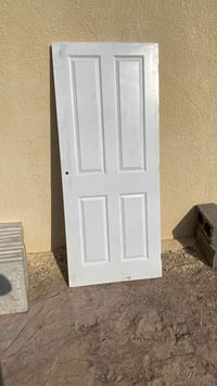 ابواب خشب برطاني • ٨٧×١٩٠ • ١٠٠٠ باب