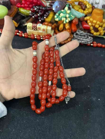 سندلس الماني انتيك سبحه لون مميز وقطعه مخزونه 
محمل يومي
63خرزه
50g
10.5/8mm
للتواصل واتساب
***********
