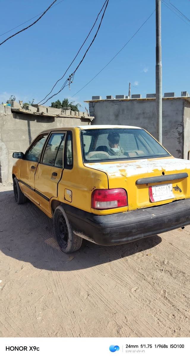 سلام عليكم سايبه للبيع 2011 محرك وكير جديد تخم تاير الرقم بصره ألماني حداديه زينه سنويه منتهيه بدون راعي اكاتبك سرقه وعشاير فقط   السعر 11 وبيها مجال قليل *********** المكان بصره زبير
