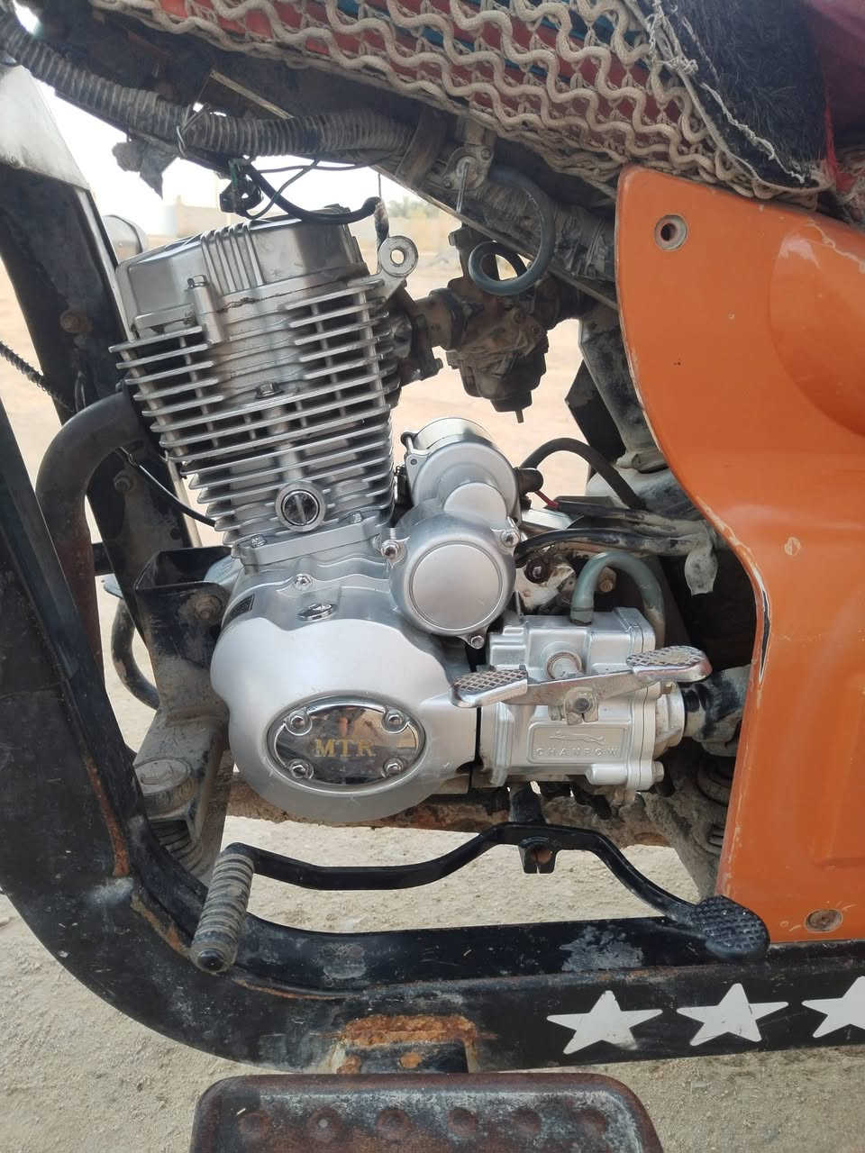 ستوته فرس للبيع مكاني قضاء المدينه الفتحيه مكينه امتيار 2025بشهر 5 صارلي سبوع من جفتتها باتري سايبه تايرات 3توني شادهن ستوته رقم  نكليزي سنويه بسمي ***********
السعر 2و300
