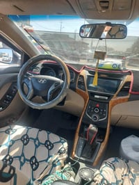 النترا • ٢٠١٥ • ضربة باب