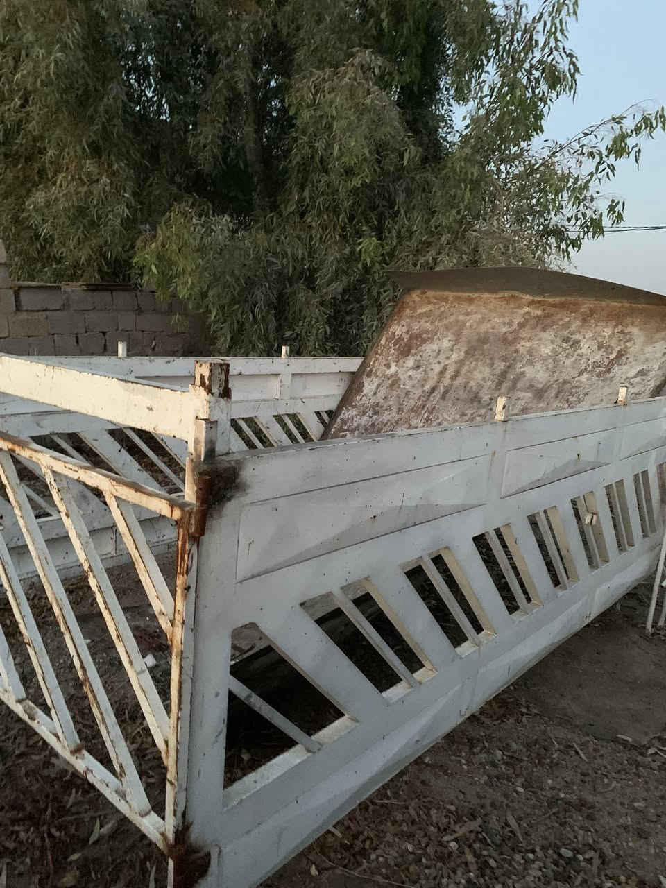 سلام عليكم
محجر كياه حمل
معه غلاف بدي 
سعر 450 
وبيه مجال
بصيط 
العنوان اطراف بغداد منطقه براهيم بن علي  ارقم ***********
