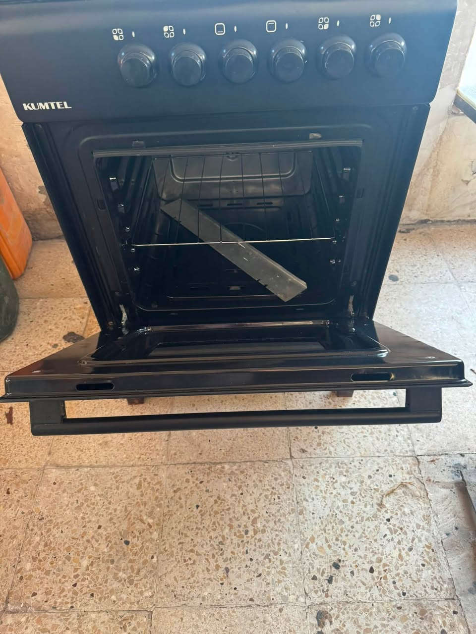 طباخ مستعمل نظيف 4 عيون + مروحه سقفيه لبيع السعر 100 الف قفل مكاني كراده شارع صناعه


**إذا كنت صاحب هذا الإعلان وتريد حذفه لأي سبب، رجاءا أرسل رسالة إلى الدعم الفني**