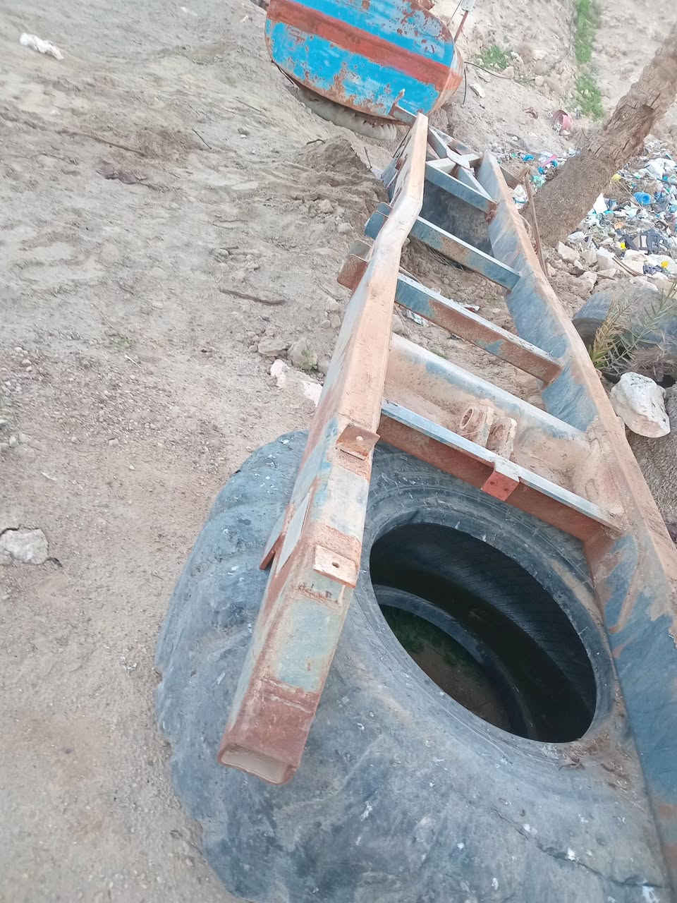 للبيع دبل شاصي طول 580م يرهم  قجم والبي بيع مستعجل ***********
