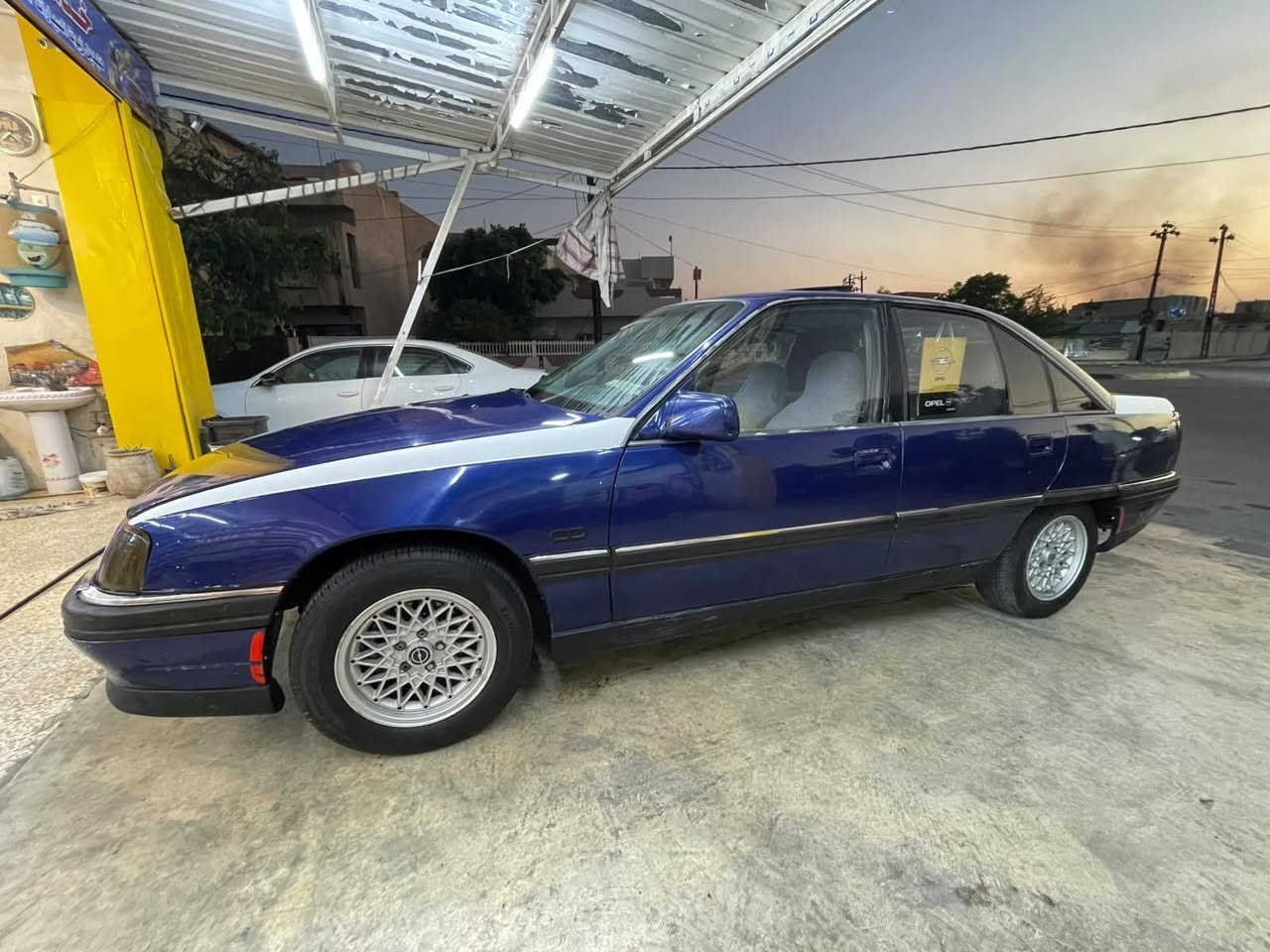 سلام عليكم
اوبل اوميكا 
موديل 92 رقم اربيل دولي بسمي شرط التحويل والوكاله 
سياره جاهزه محرك 20 بي بس بل بدايه ويا التشغيل دخان  قليل بدون تنقيص كير عادي جام امامي كهرباي سلايت كهرباي ترايك وين ميعجبك مكان كركوك سعر 37 وبي مجال واذا مراوس بتكسي حسب قناعه رقم ***********
