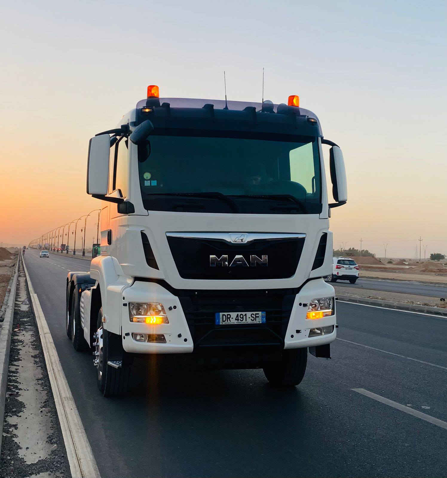 مان سكس مجموعة مؤديل 2016 فول مواصفات أكسل جي ئيف ريتايدةر ئؤتماتيك قةمةرة كارةباي محةرك 560 كاتي تايية كلش جديد هؤرن باخيرة ماشي 390 
***********
