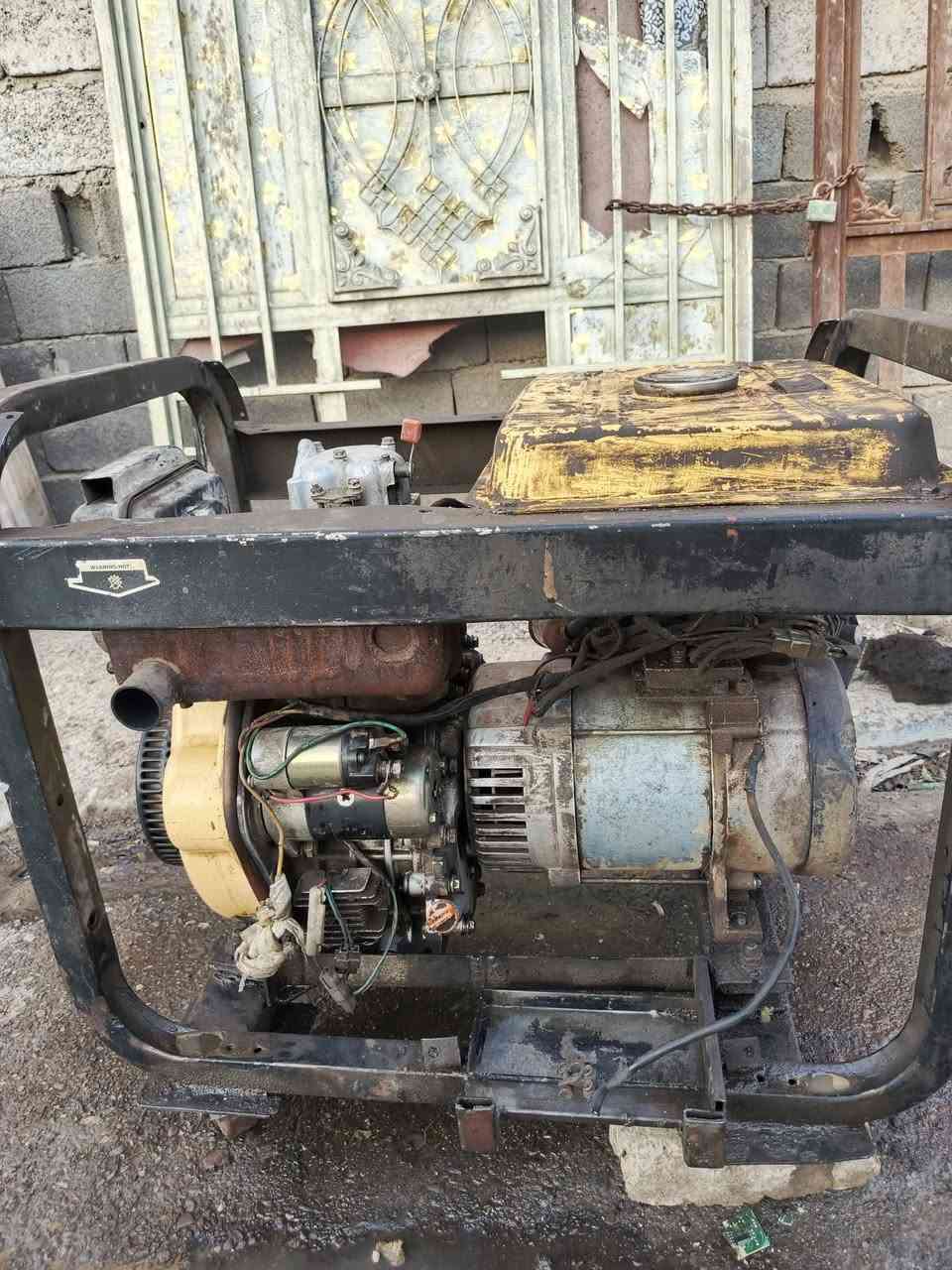 مولد كاما كاز 5 كيفي 25 امبير تشتغل نضامين حداده وتوليد  السعر 300 وبيها مجال مكاني بغداد مدينه الصدر رقمي ***********
