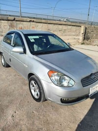 مكلف بالنشر اكسنت دبدوب 2009 وارد كندي محرك 16  كير توماتيك تبريد تدفئ...