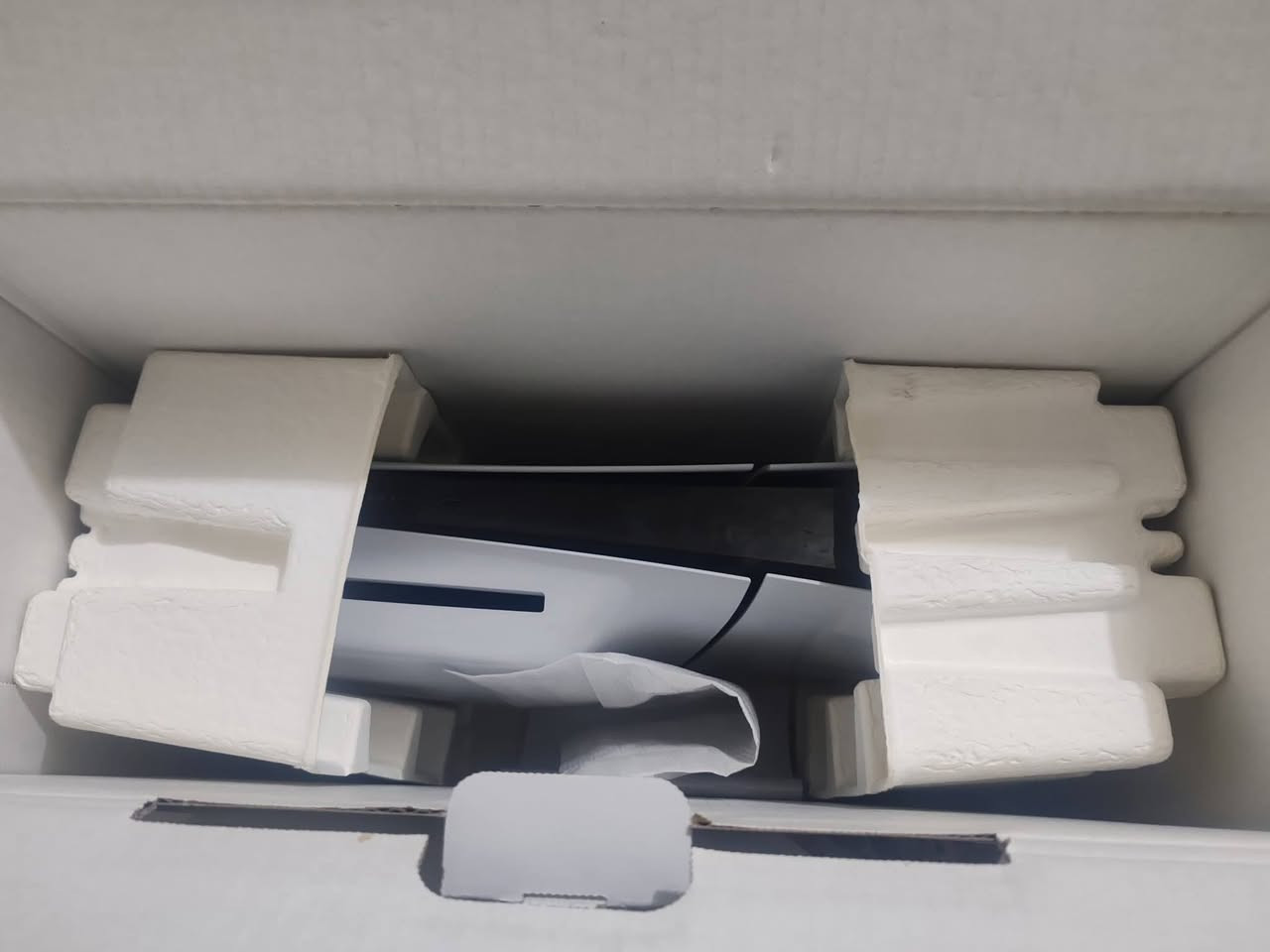 سلام عليكم  بلي ٥ سلم ١ تيرا  مستخدم جدا قليل نضيف شعرايه ممشخوط نسخه القرص مع كىارتونه وكامل غراضه  والويرات الاصليه
مع قرص فيفيا 26 جديد نسخه ال5 
مع يوبي اس 1500 مستخدم قليل  والكاىترون 
تجيني لللبيت وتجربهن وتفحصهن ونطيك ضمان شهر تطلع راضي مرضي 
السعر 800بي مجال قليل حك جيه 
مكاني بغداد حي الجهاد. معلومه .مابيع حاجه ابيع شلع


**إذا كنت صاحب هذا الإعلان وتريد حذفه لأي سبب، رجاءا أرسل رسالة إلى الدعم الفني**