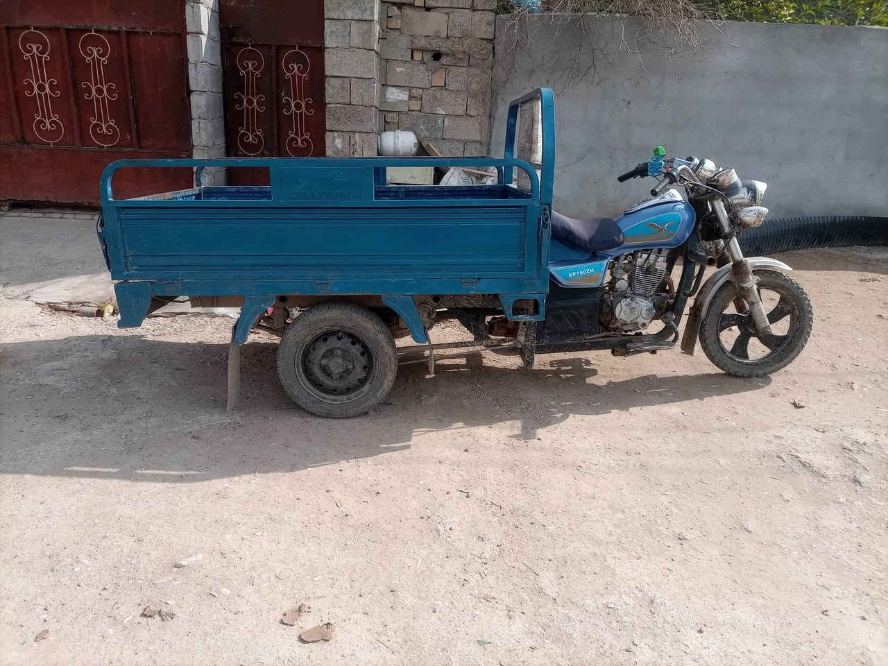 يالله جمره للبيع موديل 20 محرك 22 اوراق نقص بس دبلات والباقي كله جديد وشغال العنوان واسط عزيزيه رقم الهاتف ***********
